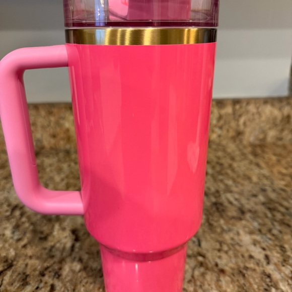 Stanley The Flowstate Quencher H2.0 40oz Tumbler in Pink Paradise Travel Cup - Picture 6 of 11